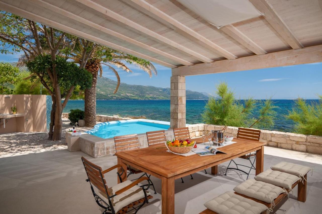 Luxury Beachfront Villa Gracia Grande With Private Pool At The Beach In Orebic - Peljesac Exterior foto