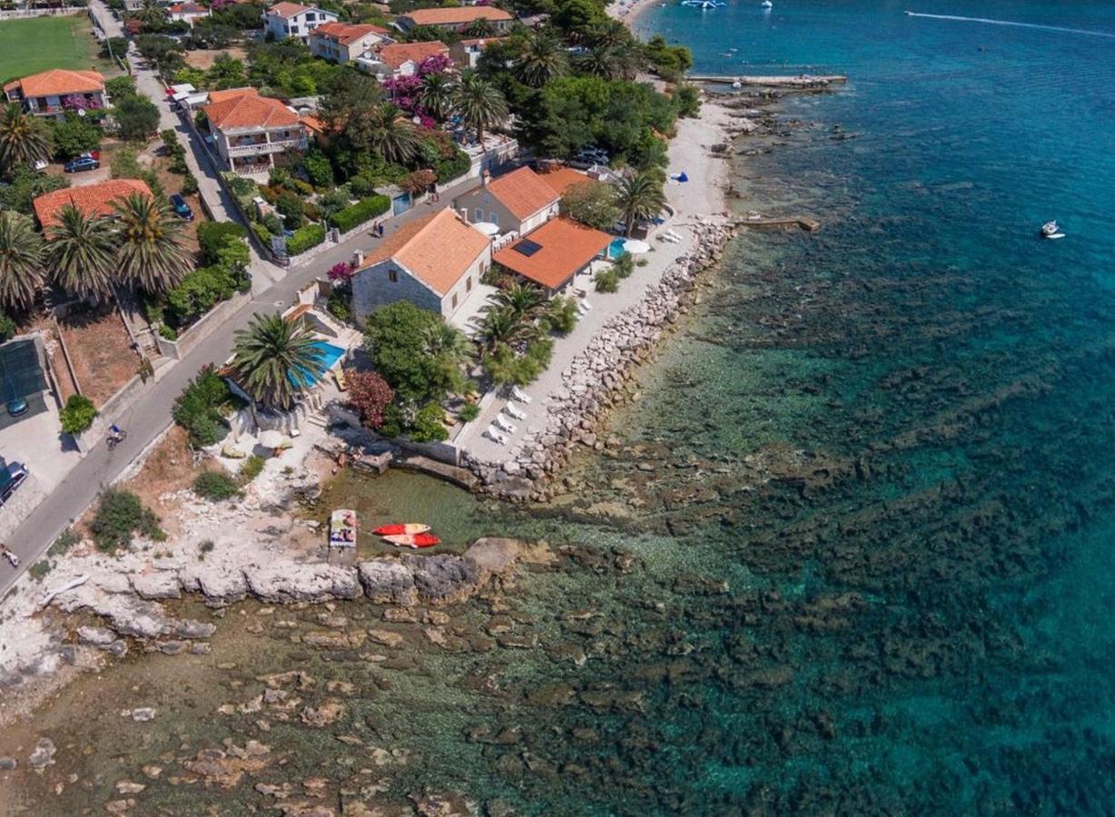 Luxury Beachfront Villa Gracia Grande With Private Pool At The Beach In Orebic - Peljesac Exterior foto