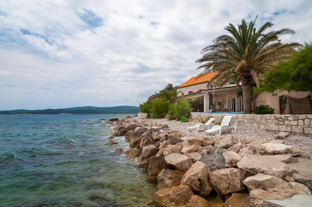 Luxury Beachfront Villa Gracia Grande With Private Pool At The Beach In Orebic - Peljesac Exterior foto